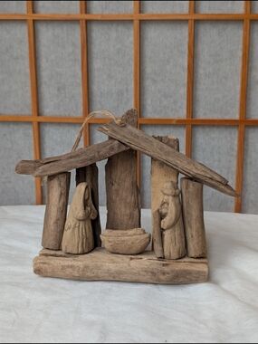 Drift Wood Nativity Ornament Christmas Tree 6" x 6"